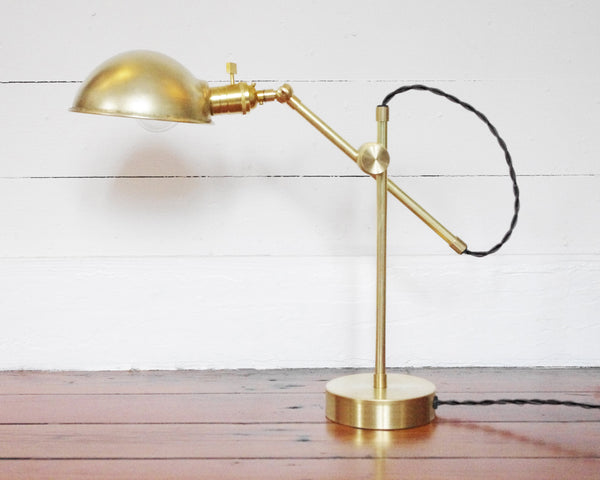 Task Articulating Table Lamp