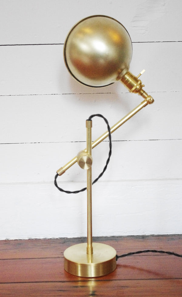 Task Articulating Table Lamp