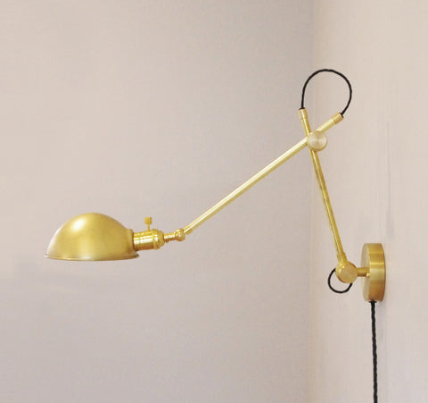 Task Articulating Wall Lamp