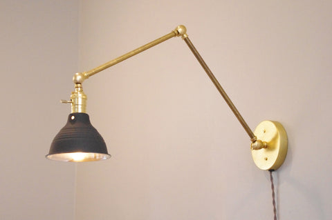Kane Articulating Lamp